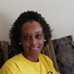 Meet your Posher, Tenesha